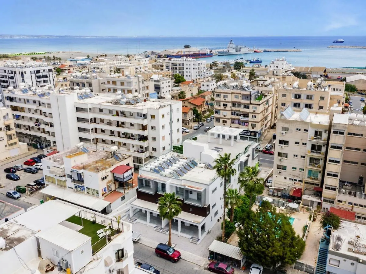 Sanders Crystal Larnaca Cyprus